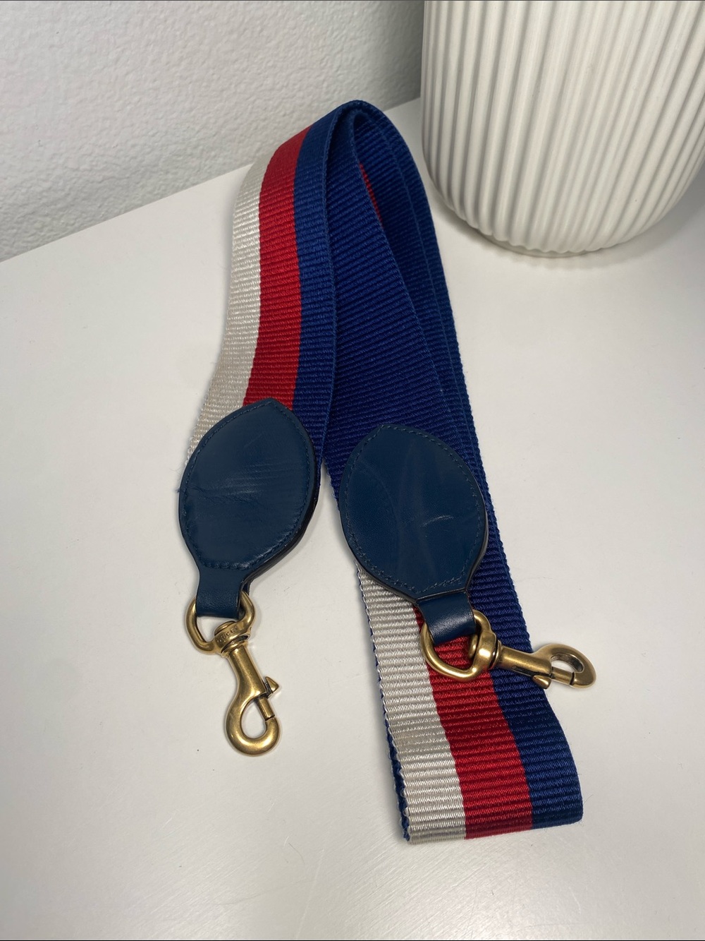 GUCCI Sylvie Web Canvas Shoulder Strap